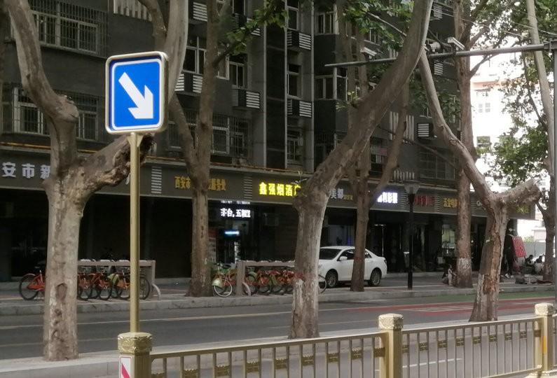 陜西西安護(hù)欄實例